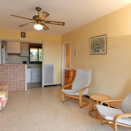 Le Lavandou, 2 Pieces, 4 Personnes - Fr-1-251-667 Apartment *